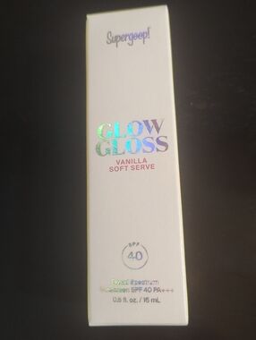 Supergoop! Glow Gloss Vanilla Soft Serve